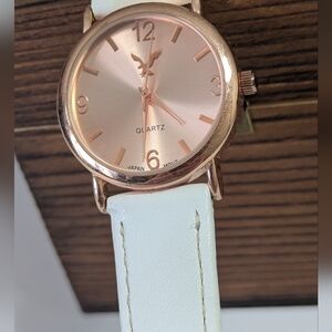 Rose Gold American Eagle Watch (New Battery) White Band